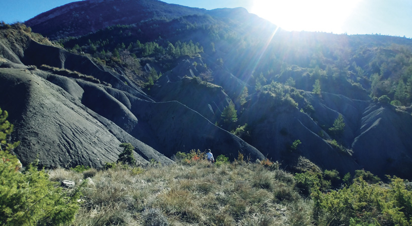 Hiking in the Drôme Provençale region, Mollans-sur-Ouvèze